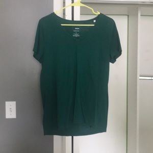 basic green t shirt